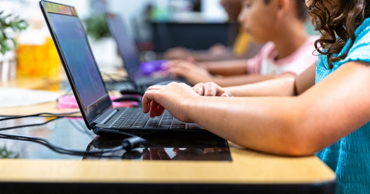 AI teaching systems raise new questions for school districts