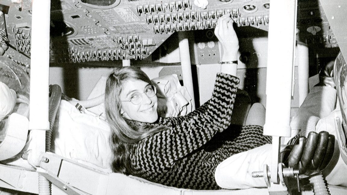 RIP Margaret Hamilton, whose code saved the Apollo 11 Moon landing