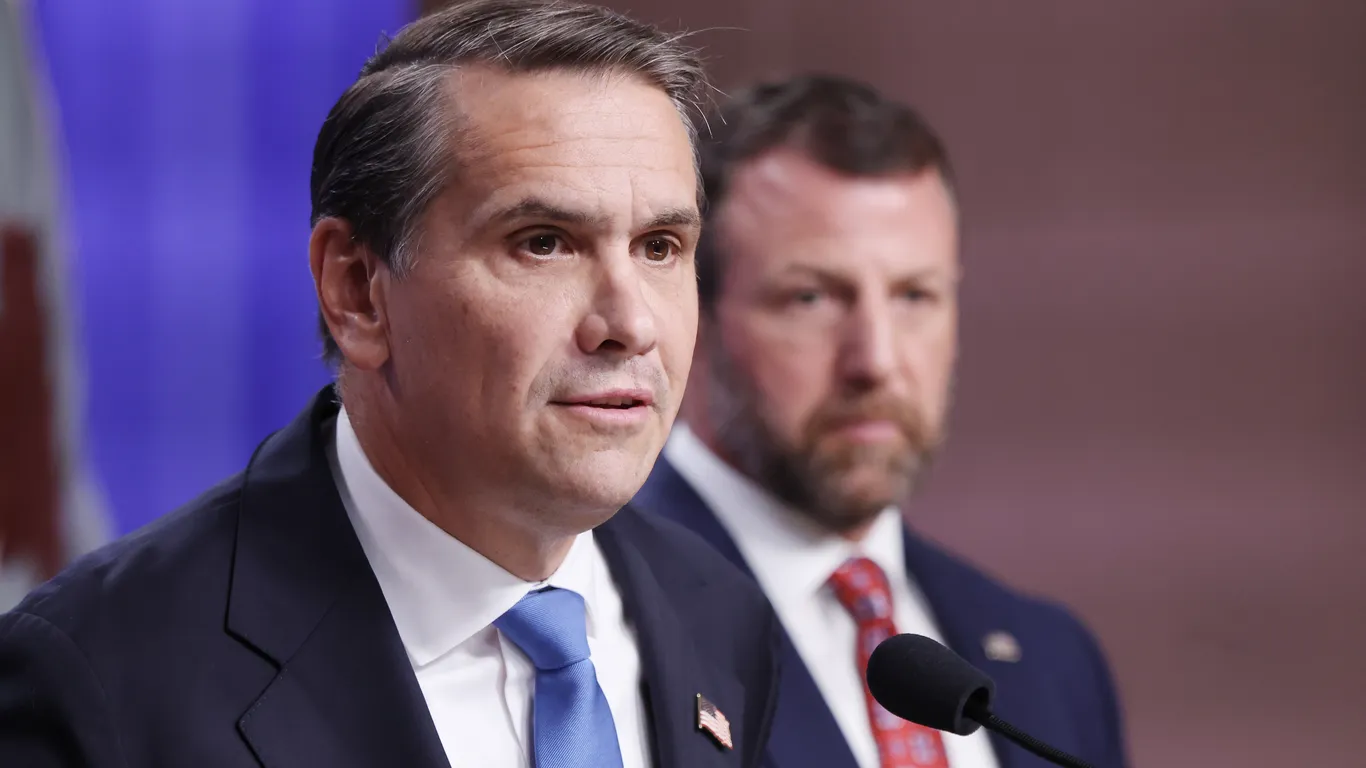Trump's DOJ takes its fight with federal judges to Minnesota