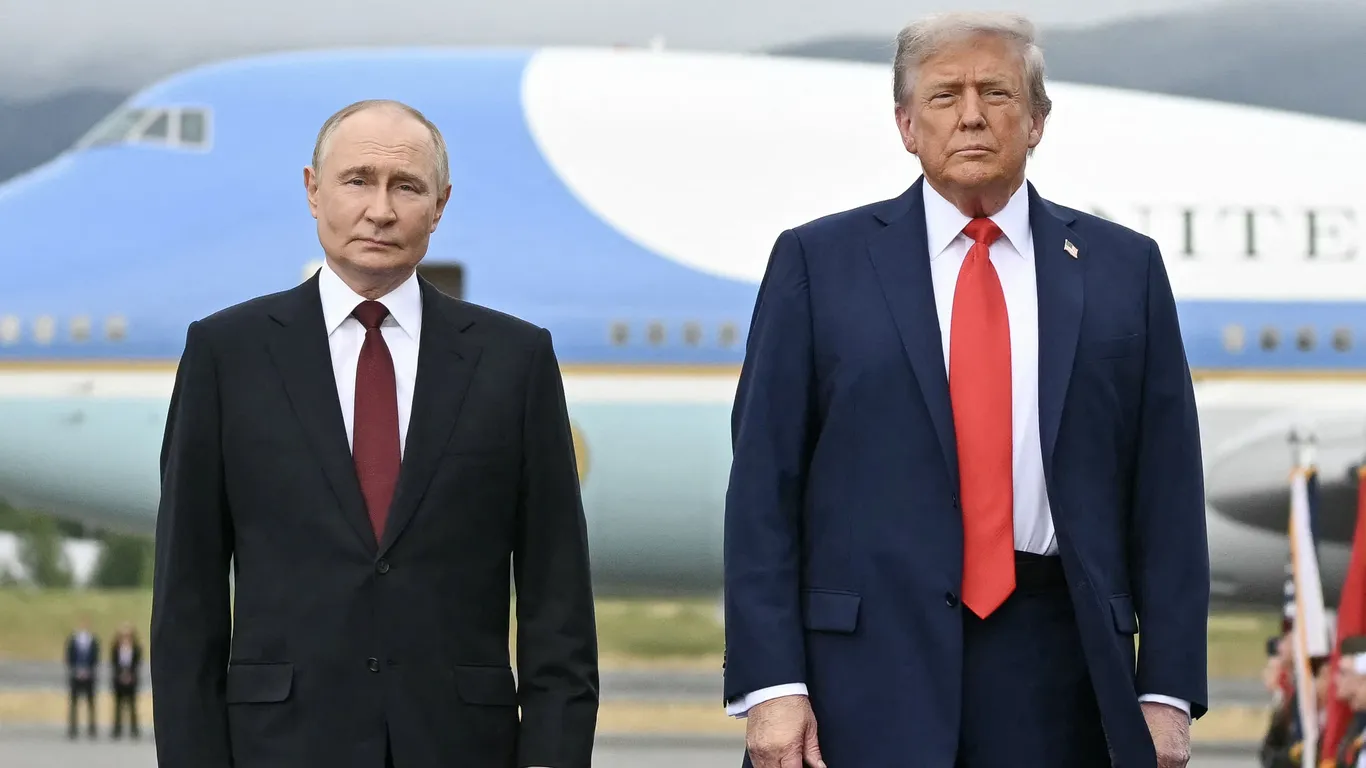 Trump's Russia waiver draws instant bipartisan backlash