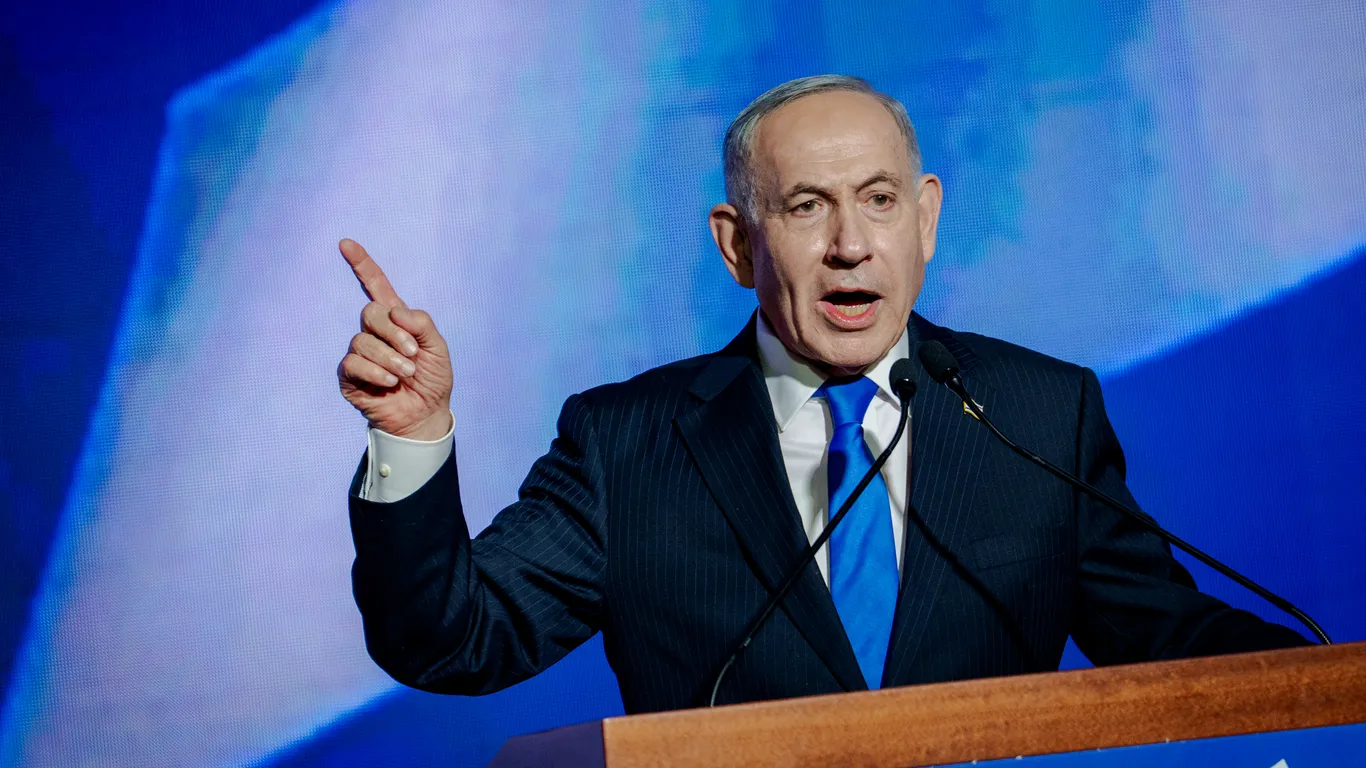 Netanyahu says FlyDubai pilots prevented a "9/11 disaster"
