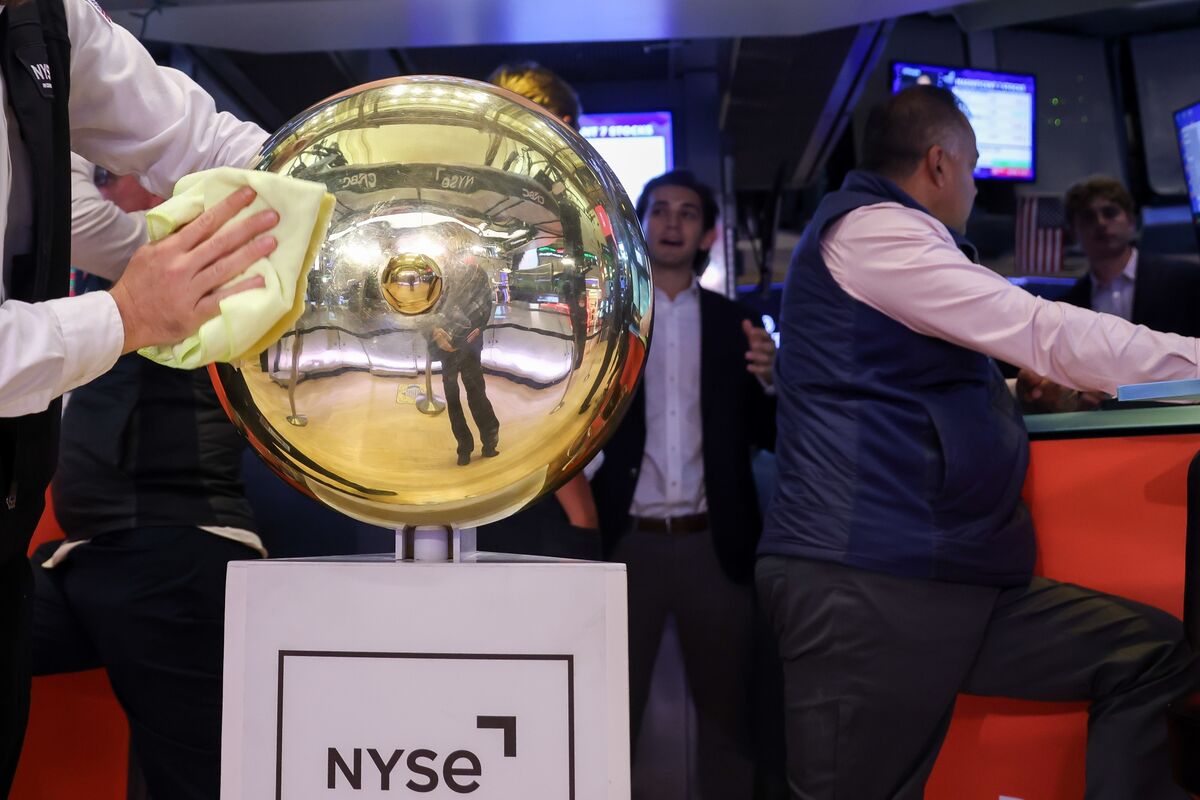 Accelevation IPO Prices Below Range to Raise $540 Million