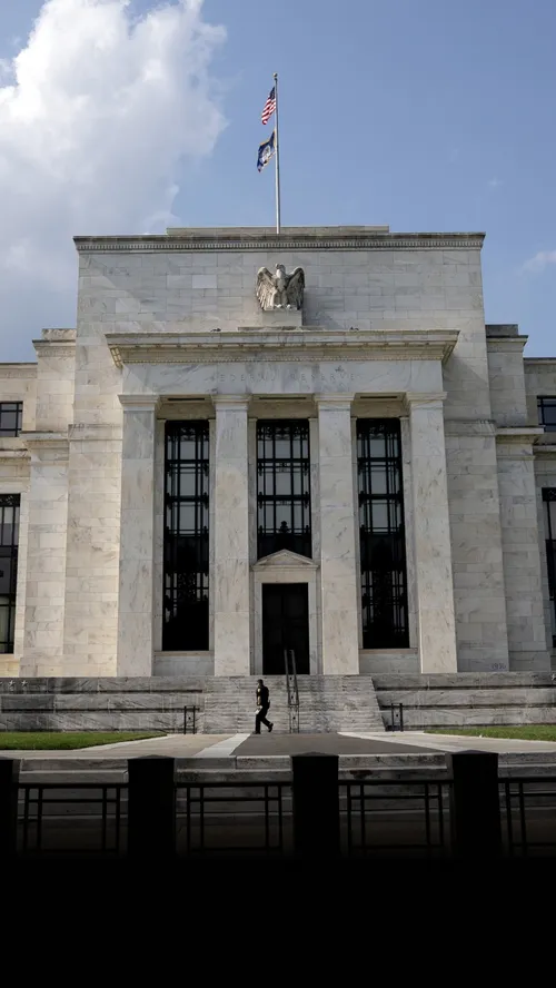 Odd Lots: Is the AI Trade Fed Rate Proof?