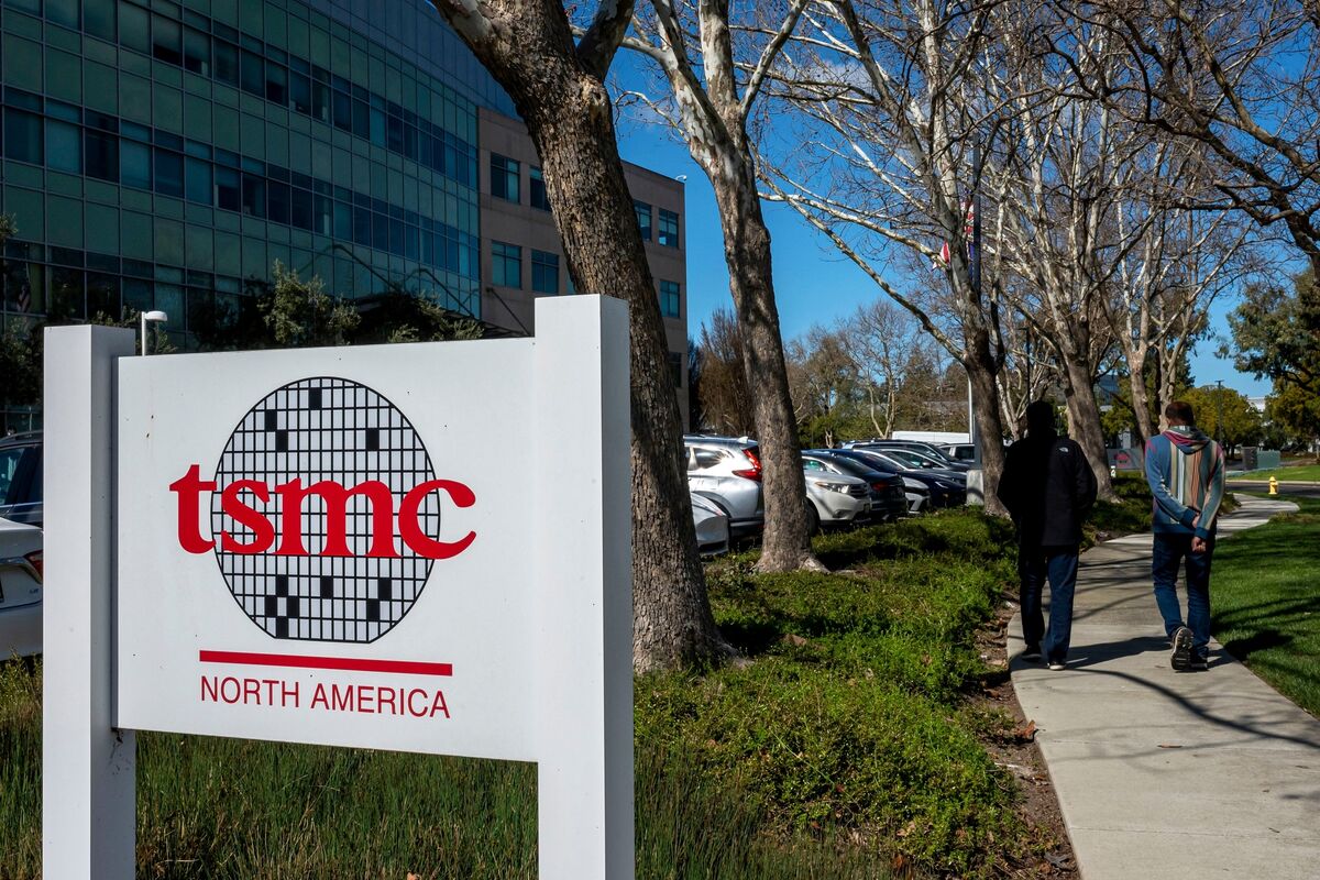 TSMC Mulls Multibillion-Dollar Texas Campus for More AI Chips