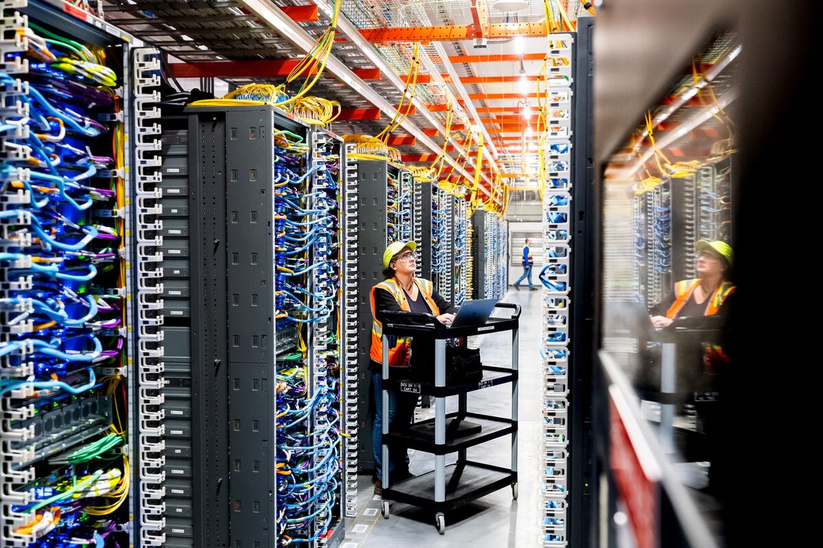 Data Centers Spell $3 Billion Opportunity for Catering Firms