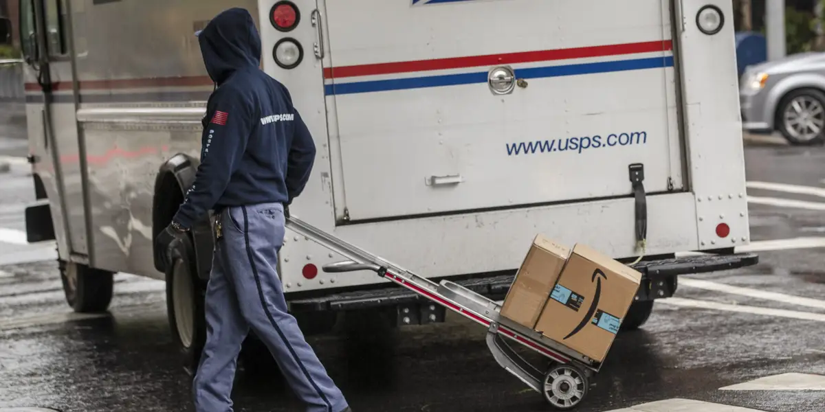 Internal document reveals Amazon's secret contingency plan for life without the US Postal Service