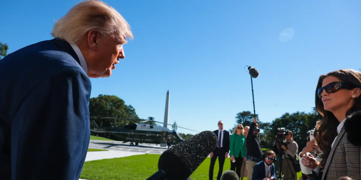 Judge seems poised to reinforce block of Trump's White House media ban