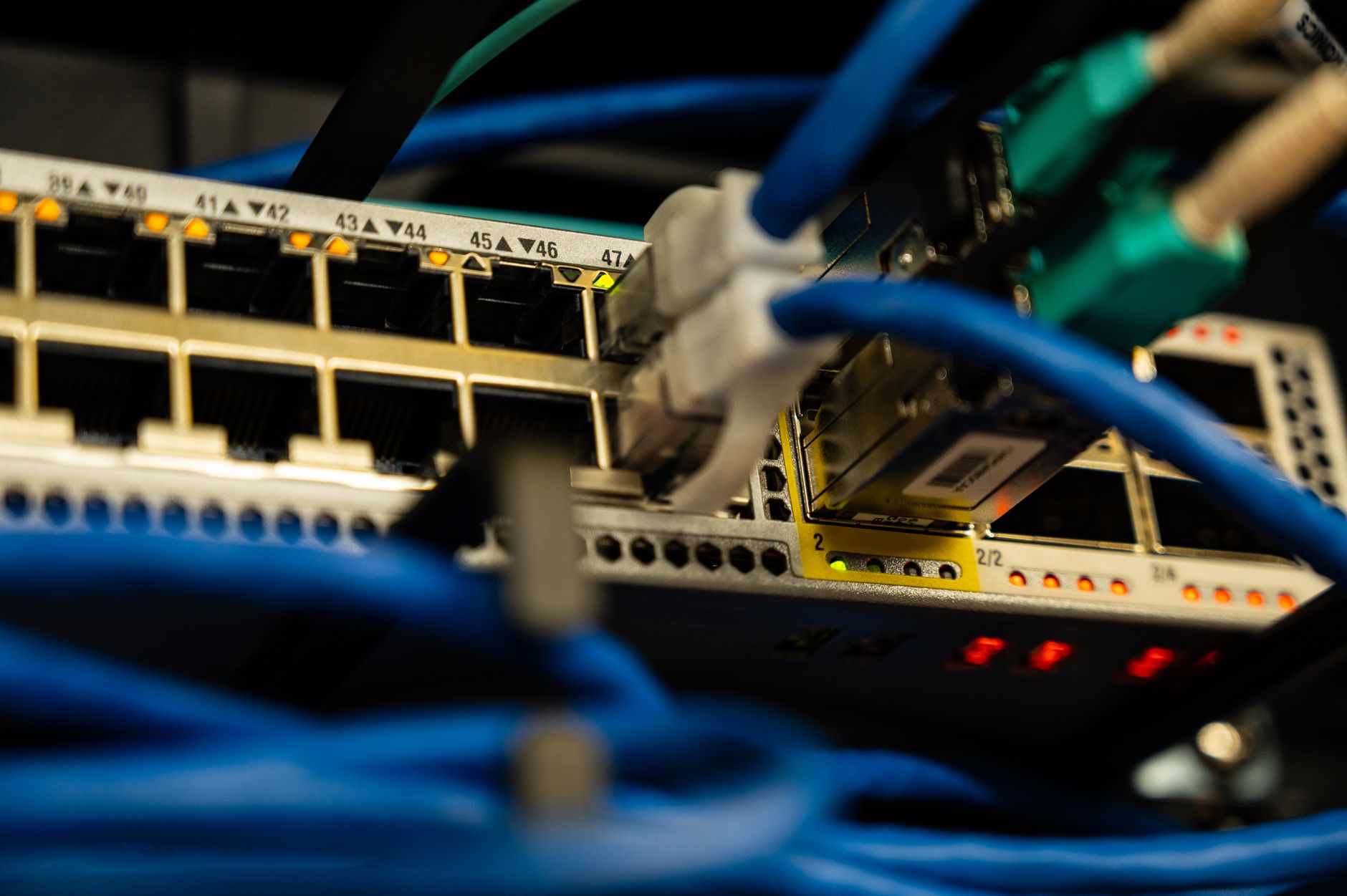 Describe Stale Security Groups: Find and Remove Stale Rules