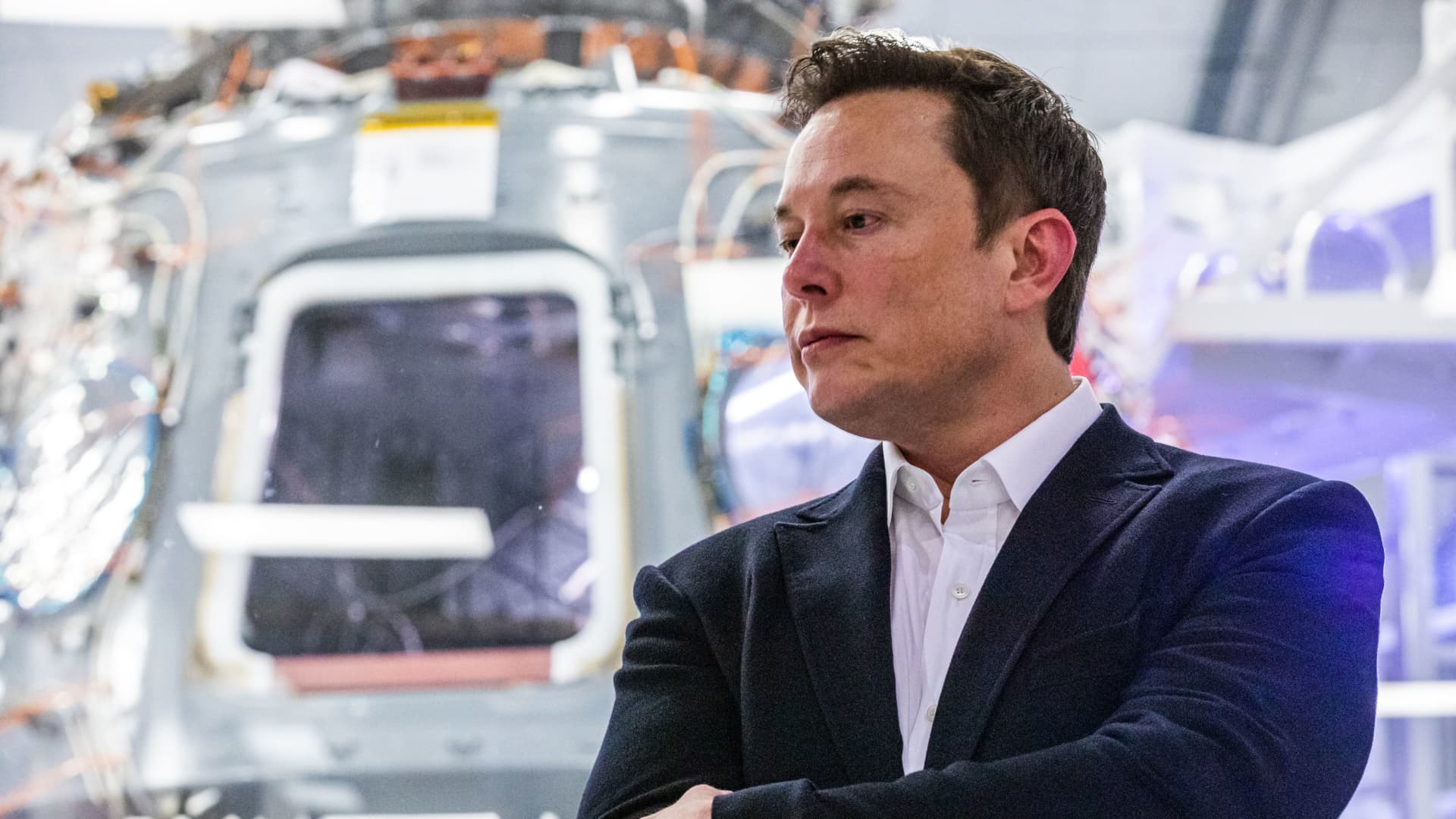Elon Musk blames Indian 'oligarchs' for stalling Starlink launch