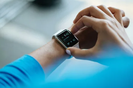 A new sweat-sensing smartwatch could help workers stay hydrated in the heat