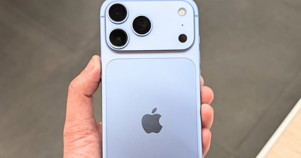AT&T finally admits the iPhone 18 Pro Max has an SOS problem, but there’s no real fix yet