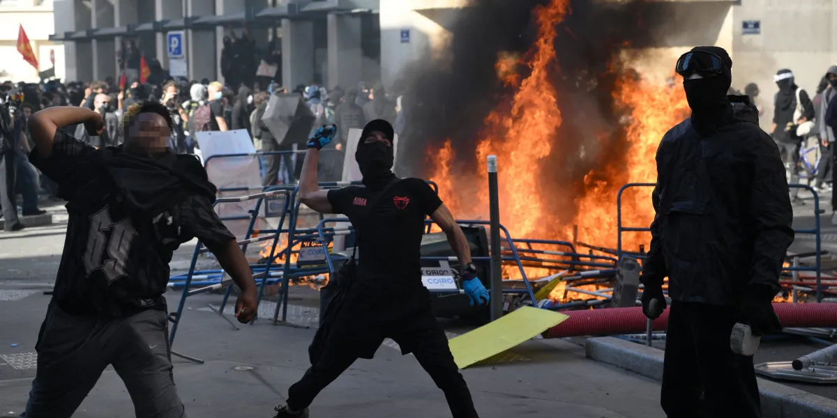 ‘Fantasy economics’ hit reality: Boomer vs. Gen Z fight roils France as pension costs drive debt crisis and education cuts that fuel student riots