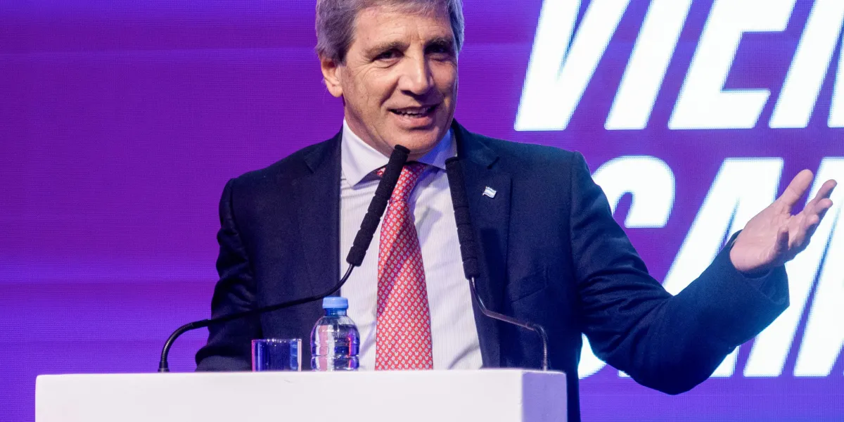 The ‘golden passport’: Argentina to offer citizenship for foreigners that make a $350,000 contribution to its treasury—or invest $800,000 in its bonds