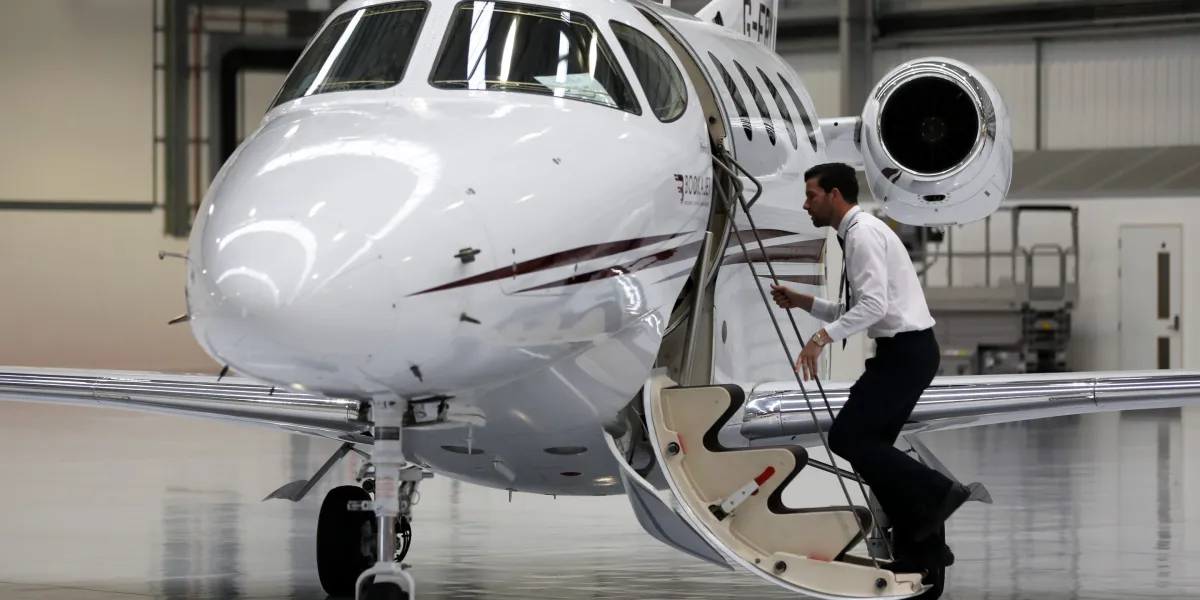 ‘We all chip in’: America’s $40 billion private jet boom is taking off, and taxpayers are helping billionaires foot the bill