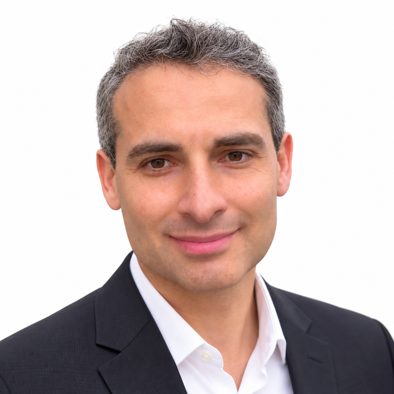 Amazon hires a veteran Microsoft AI leader to help build its tools for coding and work