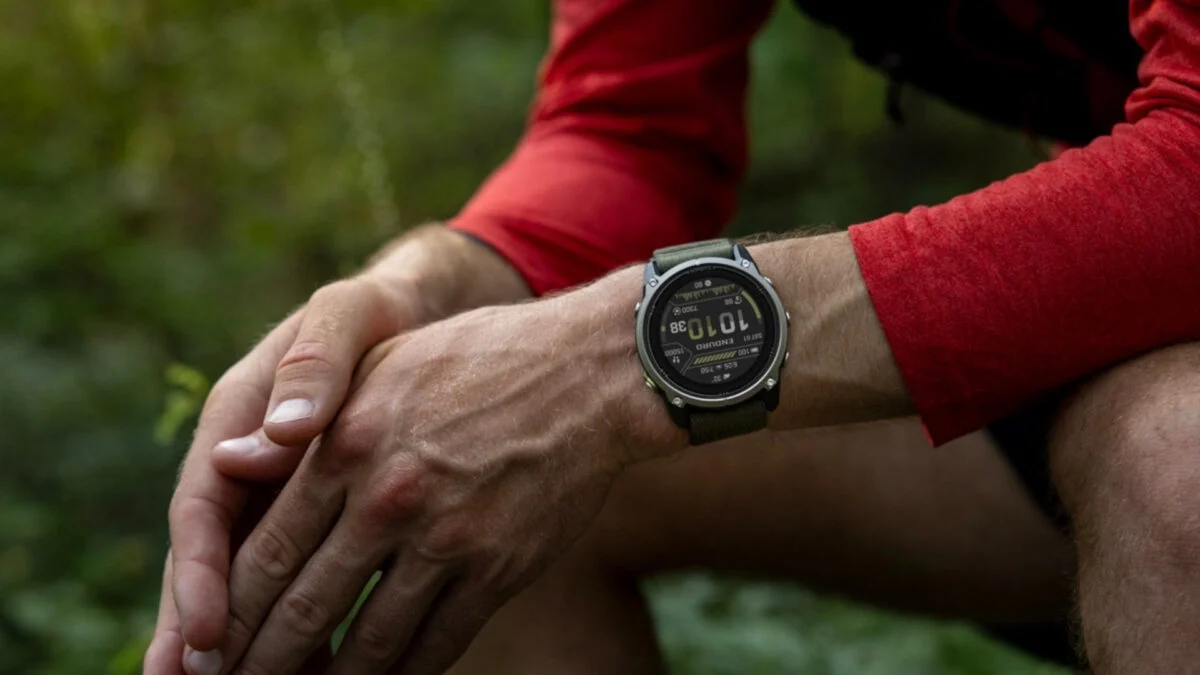 Garmin’s New Smartwatch Has Battery Life That Laps the Apple Watch Ultra 4