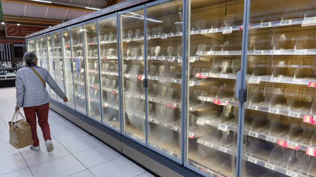 Hackers Overheat Fridges at Supermarkets Across France, Wasting Food and Starting Fires