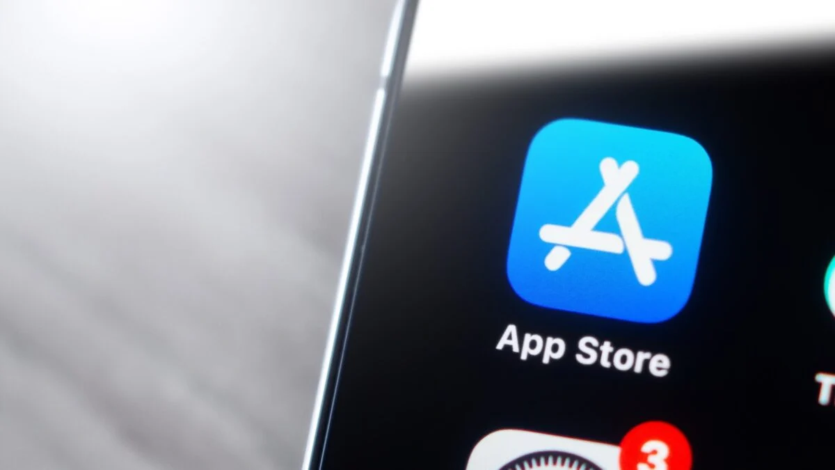 New Apple App Store Rules Crack Down on Nastiness Like Nudification