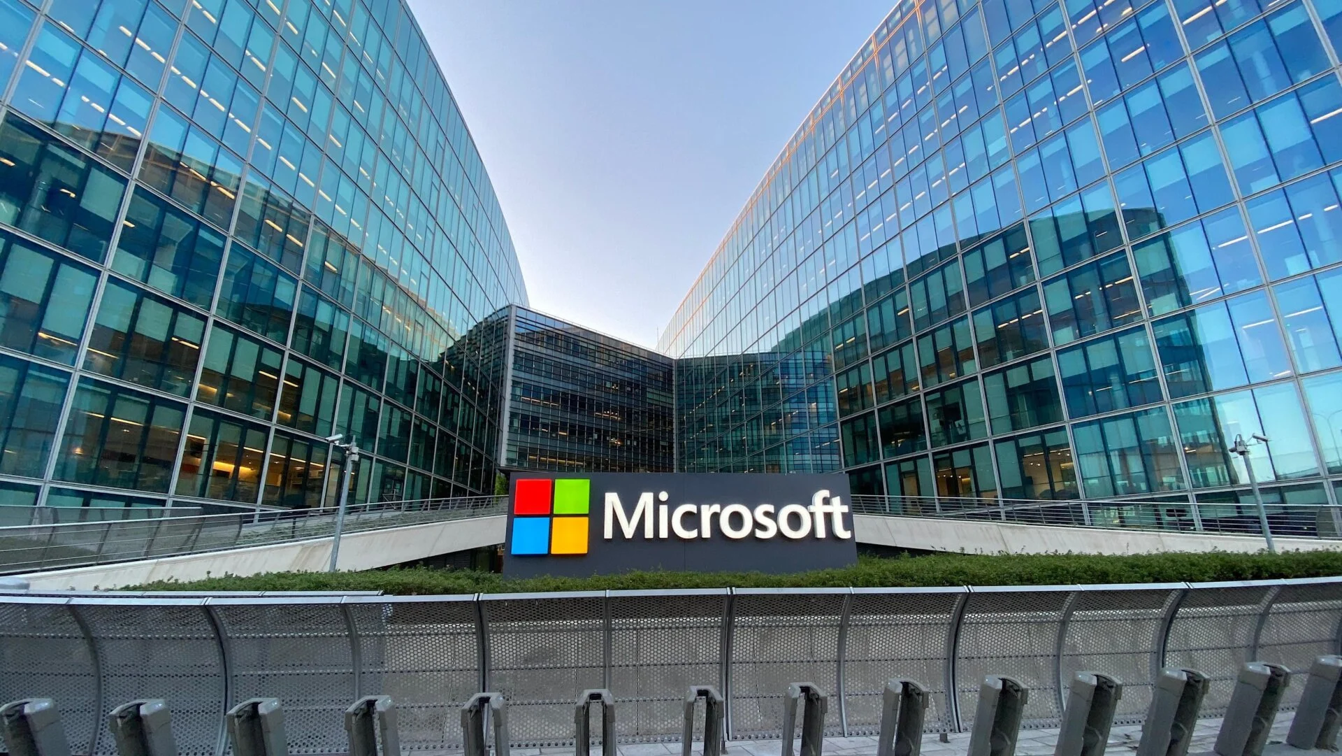 European Commission Staff Really Dislike Their ‘Sovereign’ Alternative to Microsoft Teams: Report