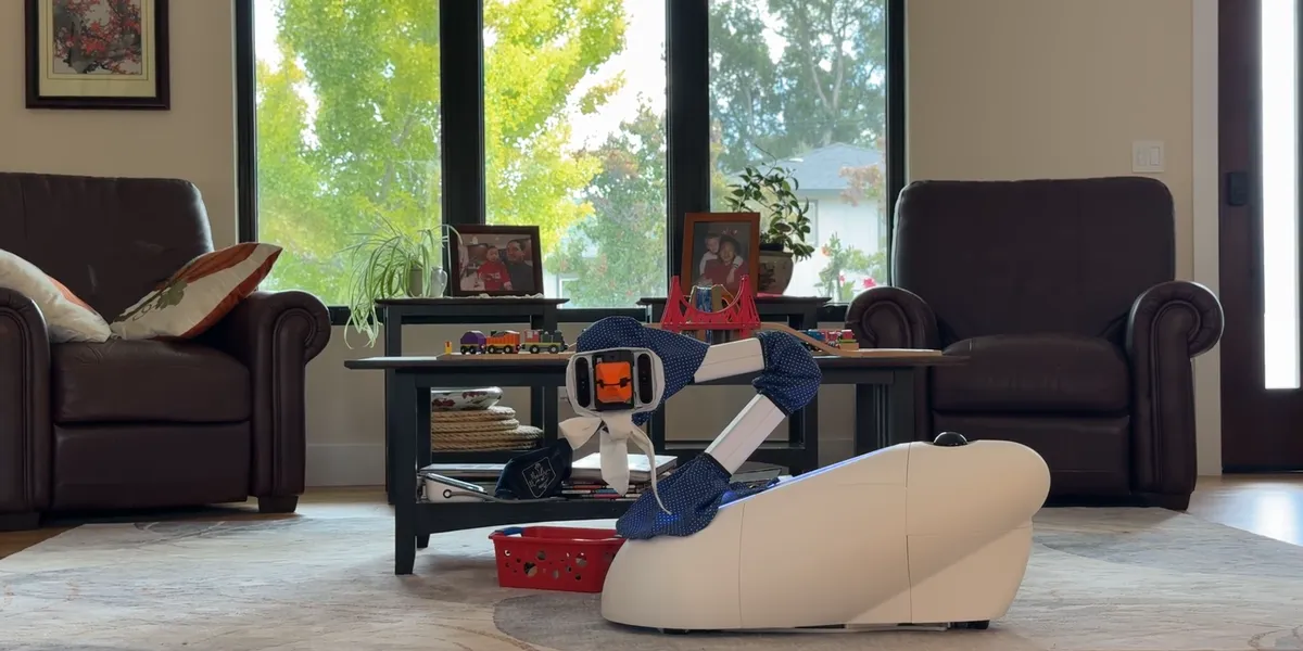 Video Friday: Life’s Better With a Little Robot Goose