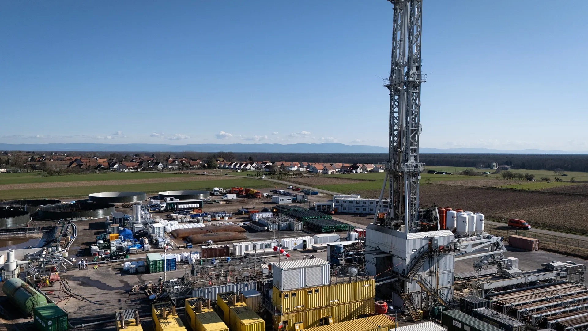 Texas clears full-scale drilling test to bury spent nuclear fuel deep underground