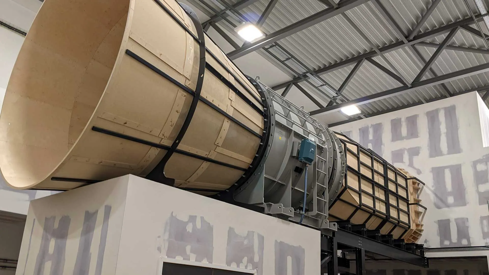 New aircraft paint cuts heat-related errors by 25% in tests above Mach 5 speeds