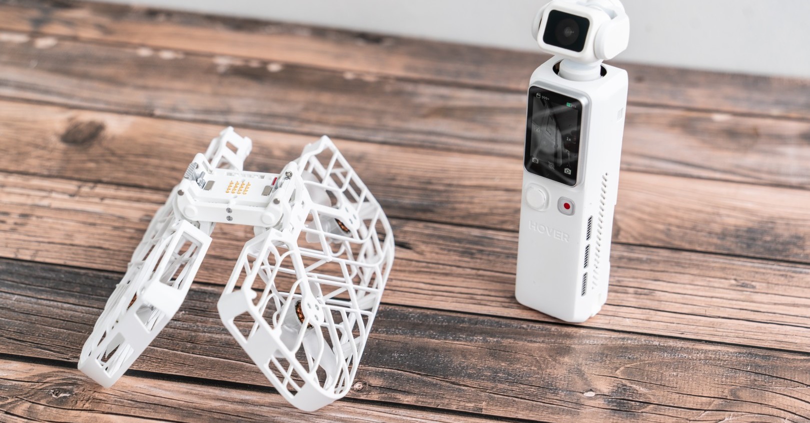 空も飛べる2in1ジンバルカメラ「HOVERAir VERSA」の画質と使い勝手をOsmo Pocket 4Pと比較してみた