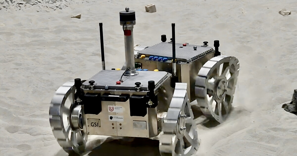 Lizard-inspired wiggly wheels let Mars rover swim through sand