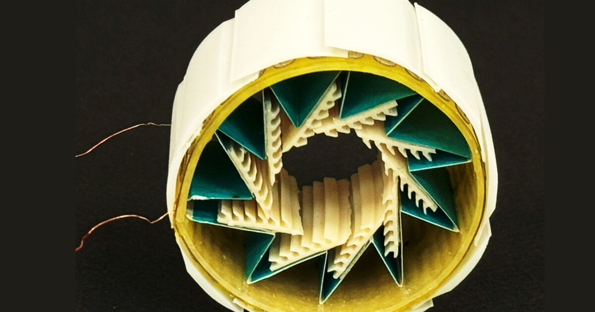 Future robots could avoid damage by rolling up like armadillos