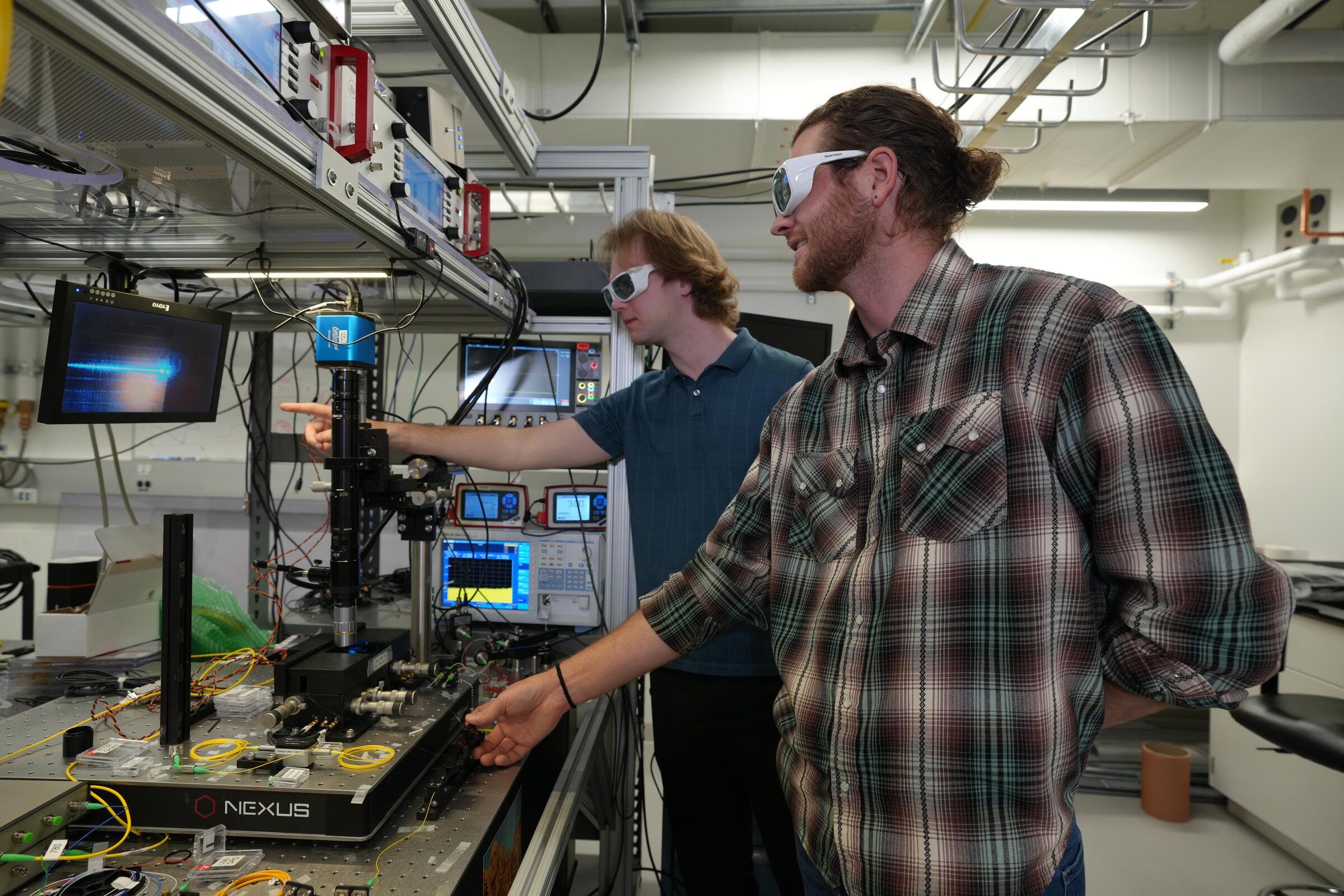 Any Color You Like: NIST Scientists Create ‘Any Wavelength’ Lasers in Tiny Circuits for Light
