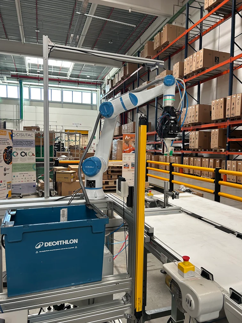 Comau develops robotic order preparation system for Decathlon e-commerce operations