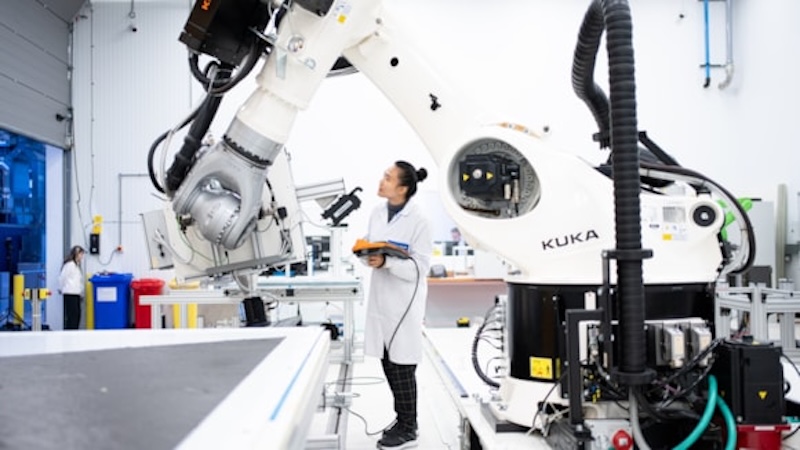 UK’s National Composites Centre to lead business support for new £9.8 million Greater South West robotics hub
