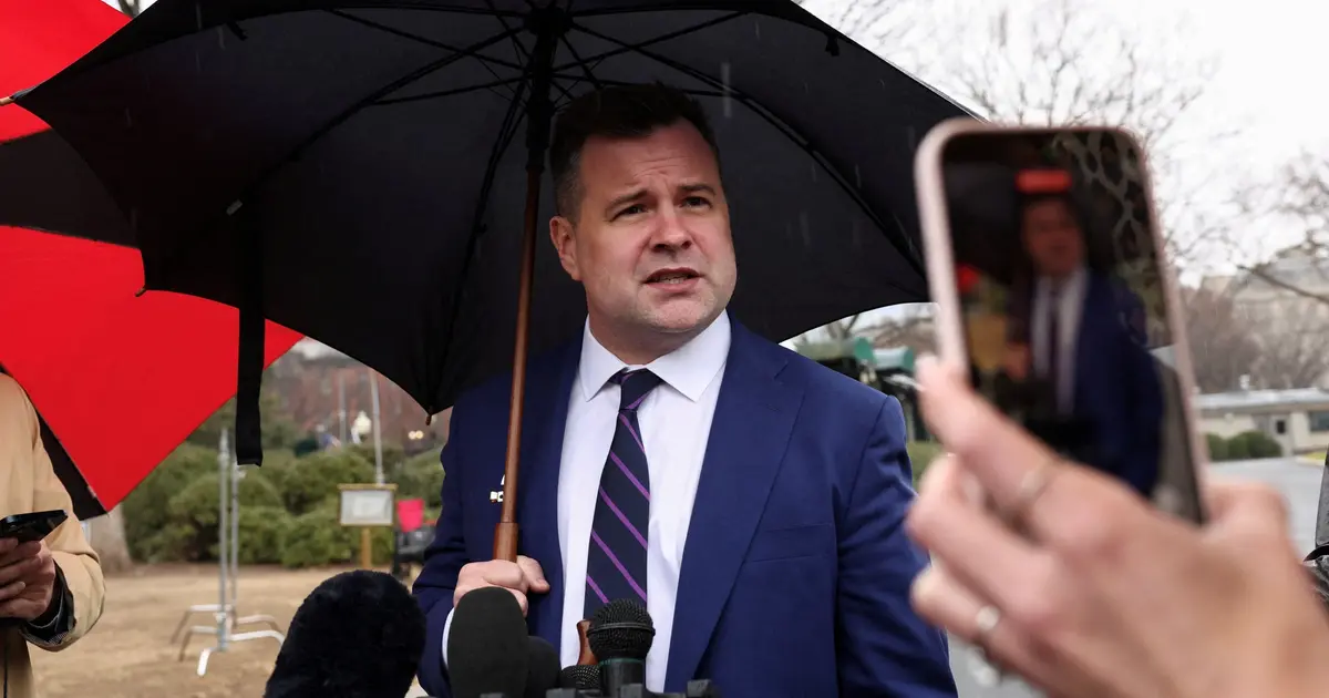 Democrats demand testimony from housing director