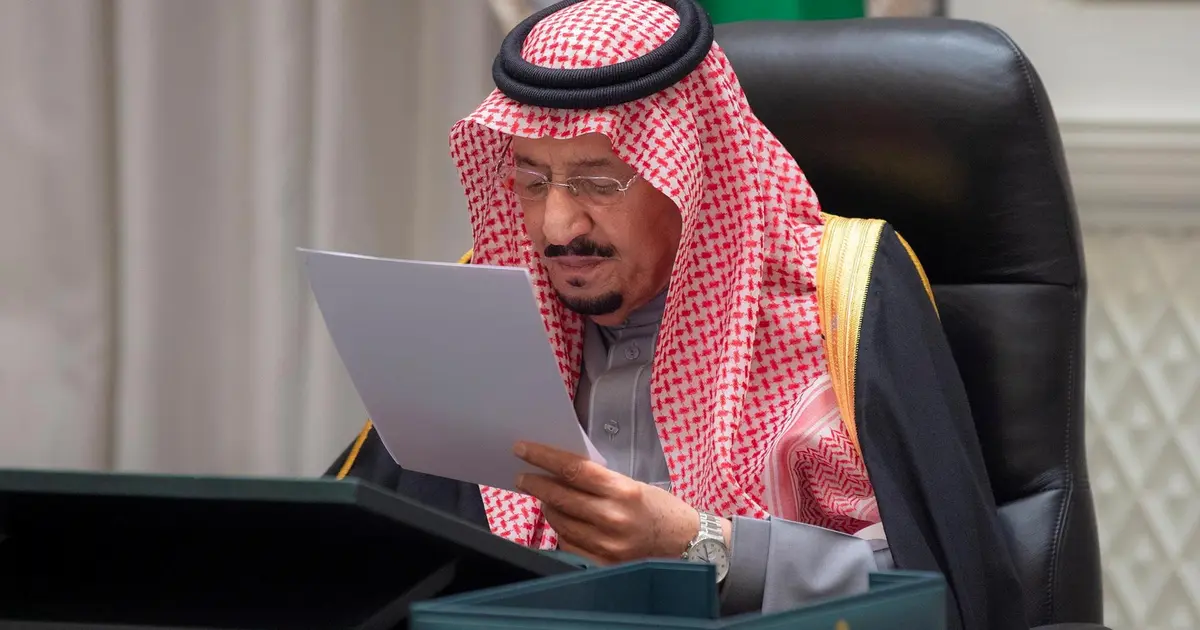 Saudi Arabia sees deeper budget deficits ahead