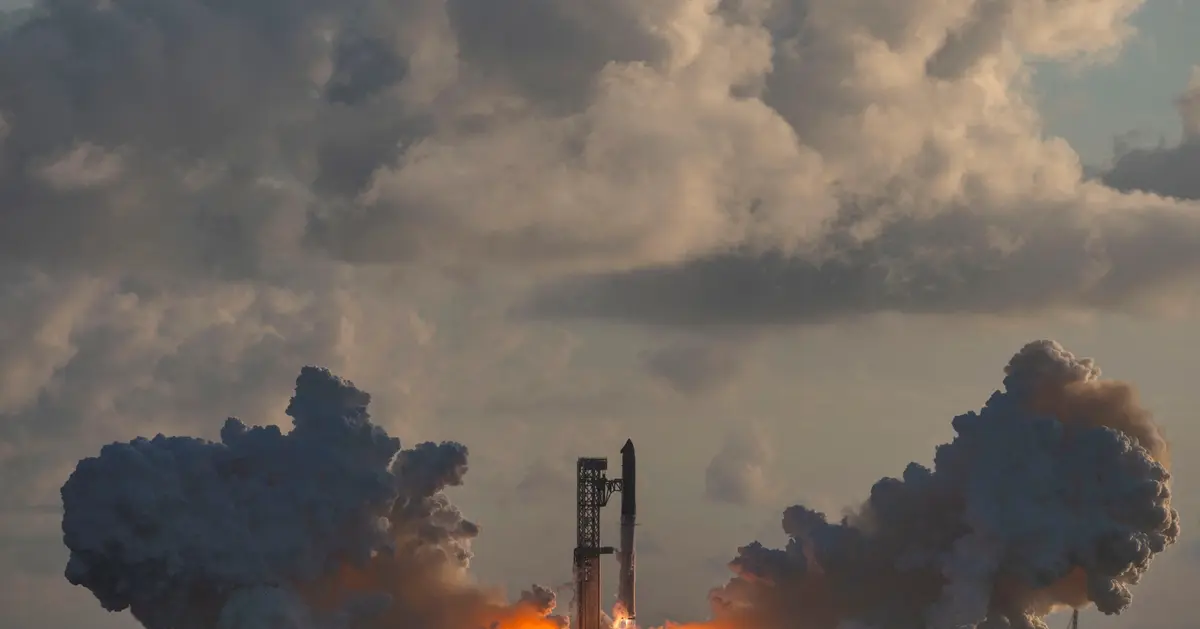 SpaceX looks to $40 billion debt raise to buy chips
