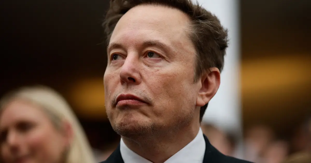 Musk accuses Indian 'oligarchs' of blocking Starlink access