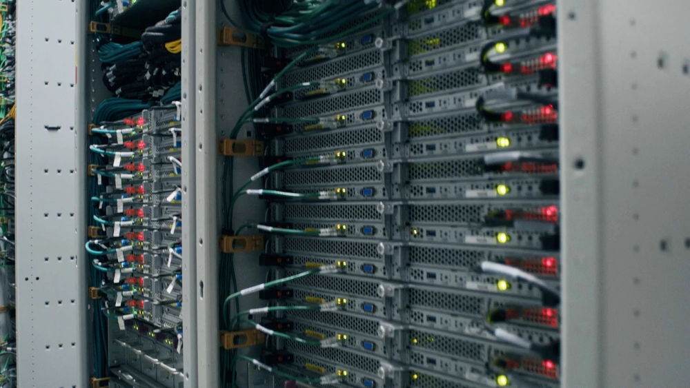 Report: Amazon to offload $8B worth of AI chips, lease them back