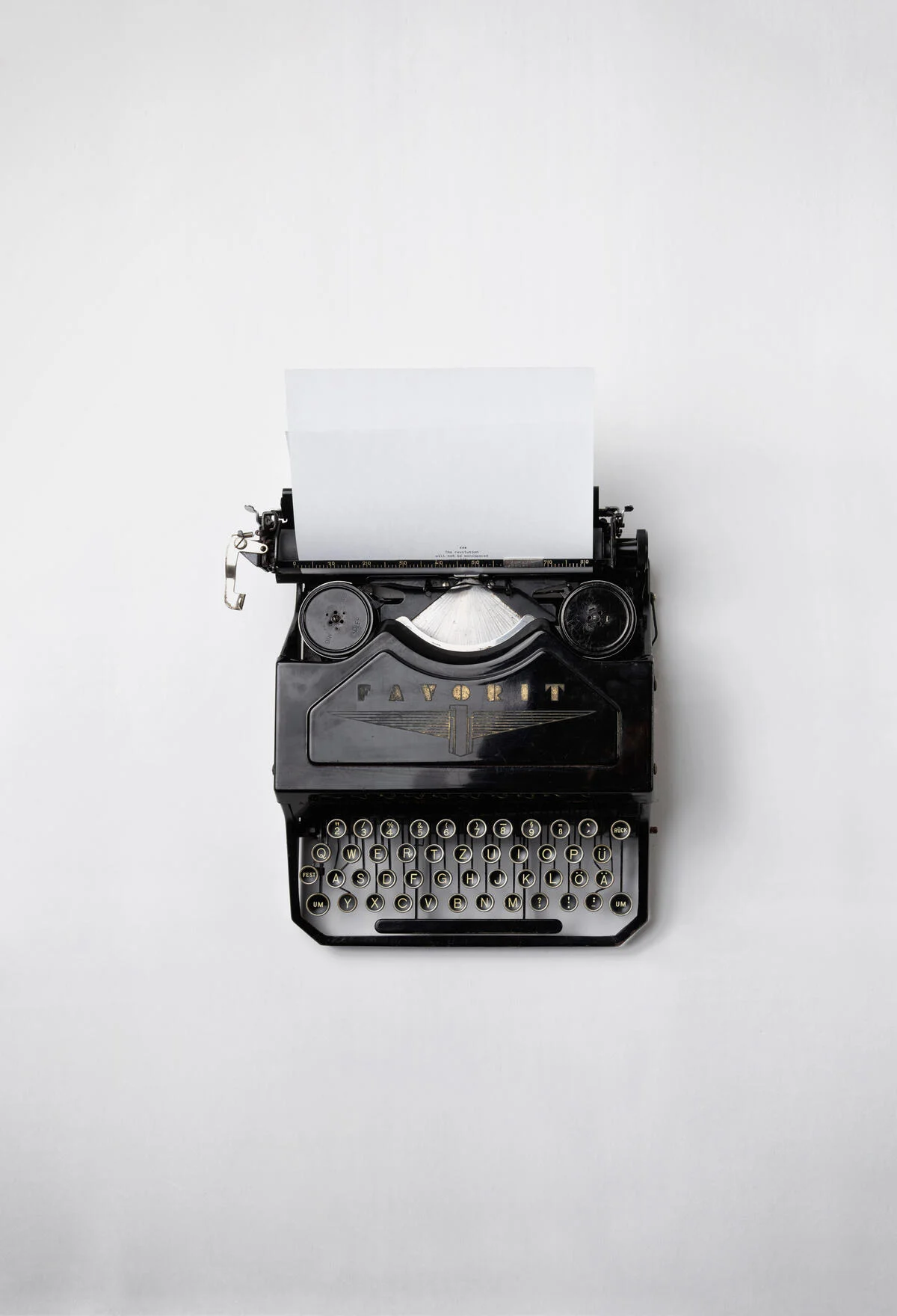Best Writing Prompt Generators 2026: 14 Tools Sorted by Type