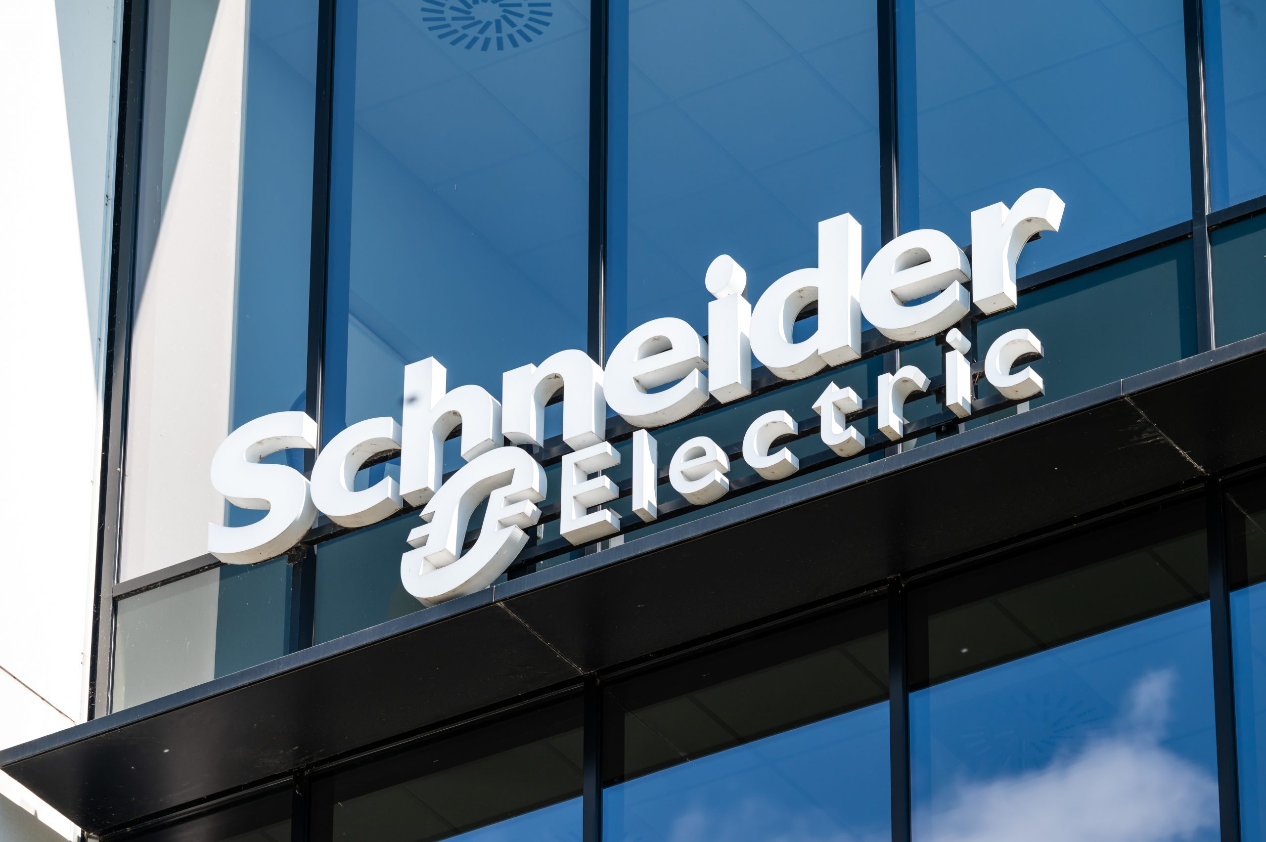 Schneider Electric nears $20b deal for software maker PTC