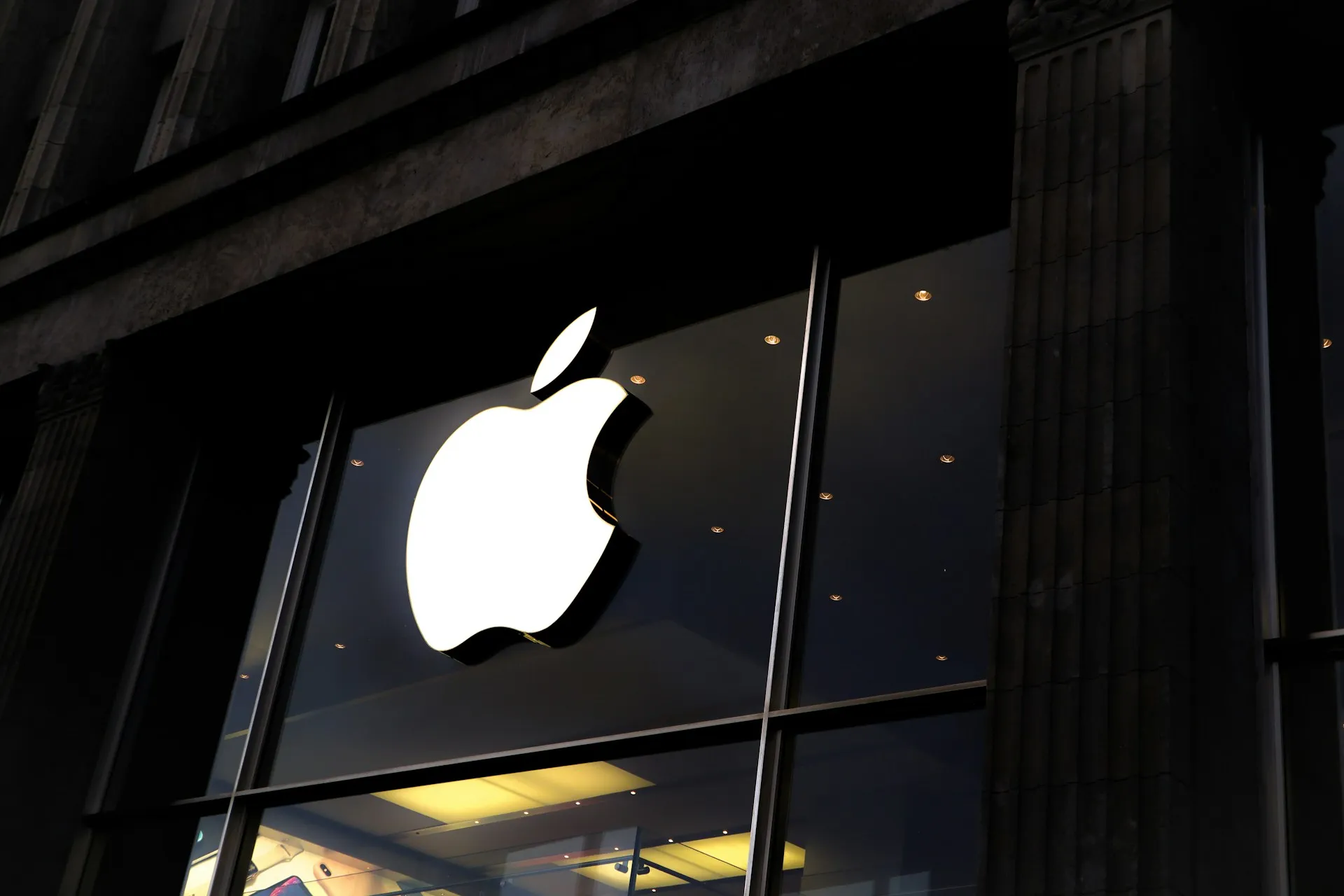 Apple reportedly plans December China launch for Apple Intelligence using Alibaba models