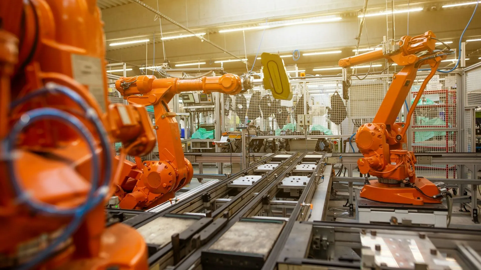 China accounts for 77.9% of global humanoid robot shipments in H1, IDC says