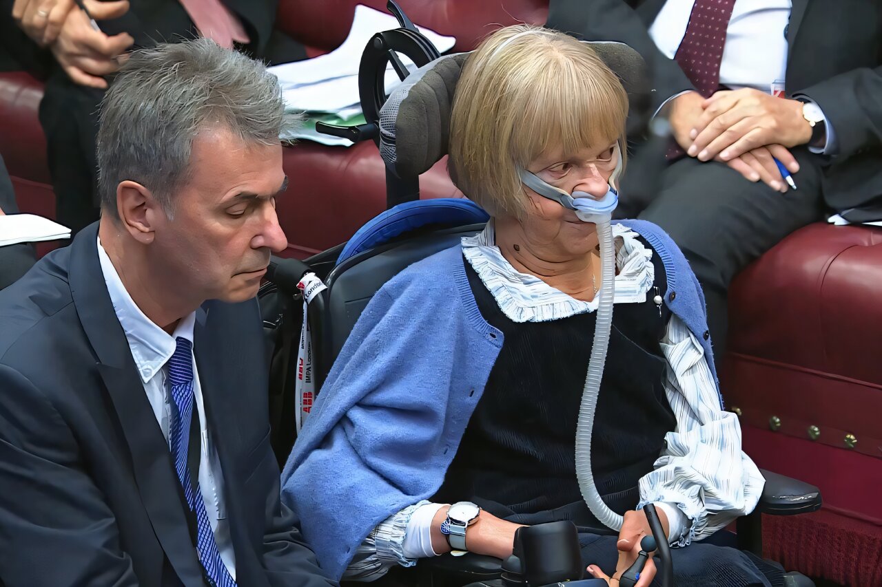 In a first, AI helps UK lawmaker find her voice in Parliament