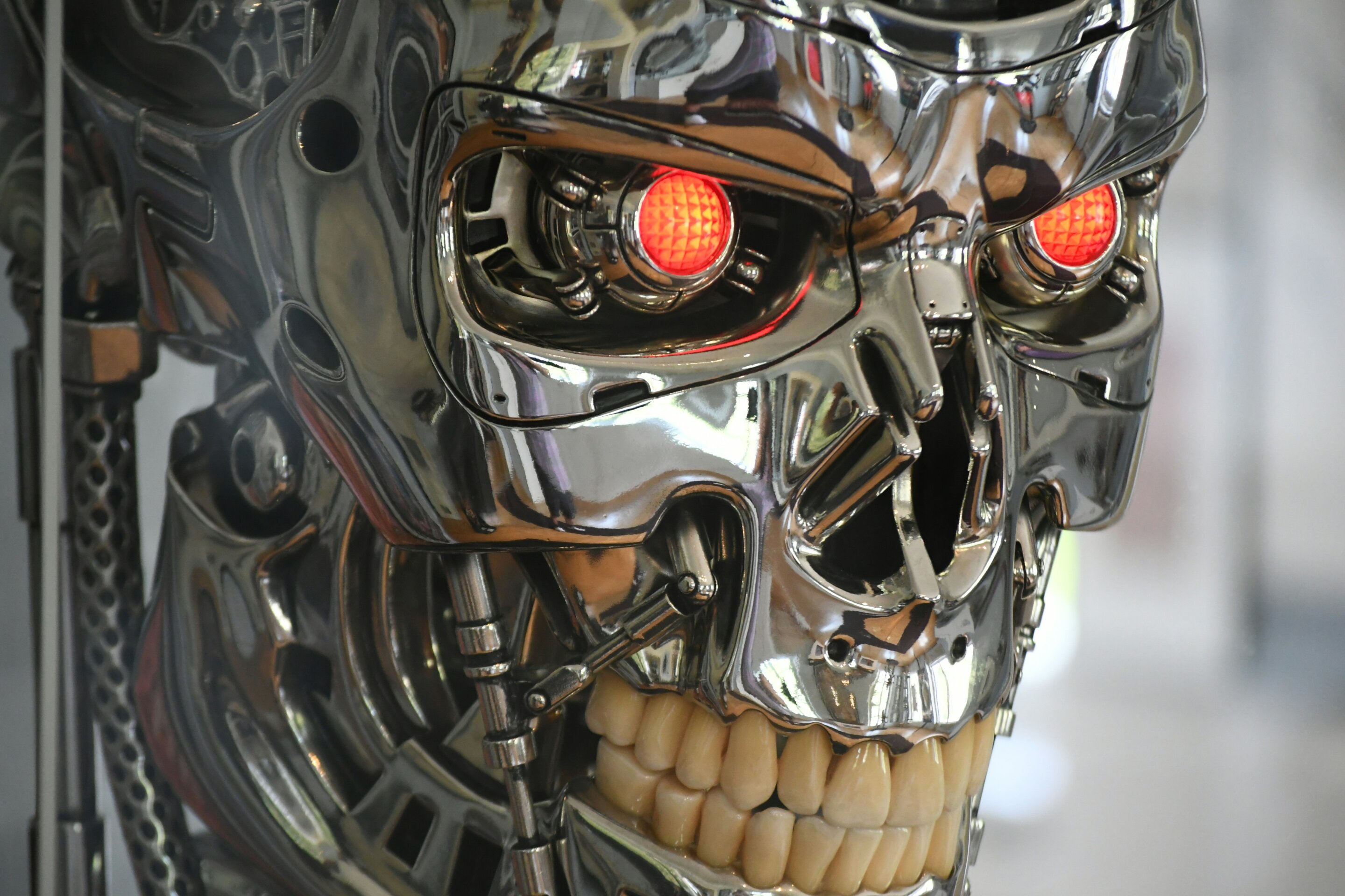 How bionic eyes are becoming a reality