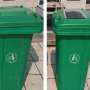Solar-powered trashcan lid insert gets rid of garbage stink