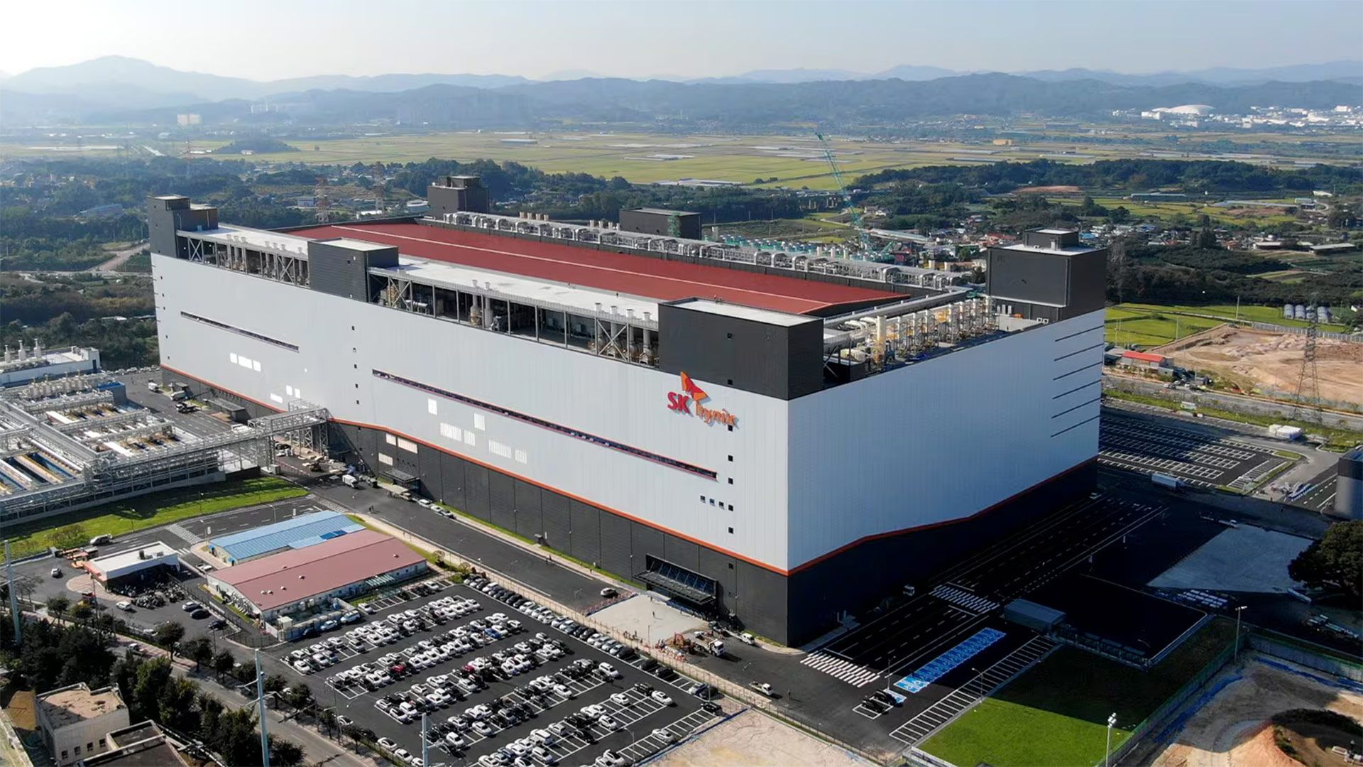 SK hynix reportedly playing hardball with Trump admin over 3D NAND fab