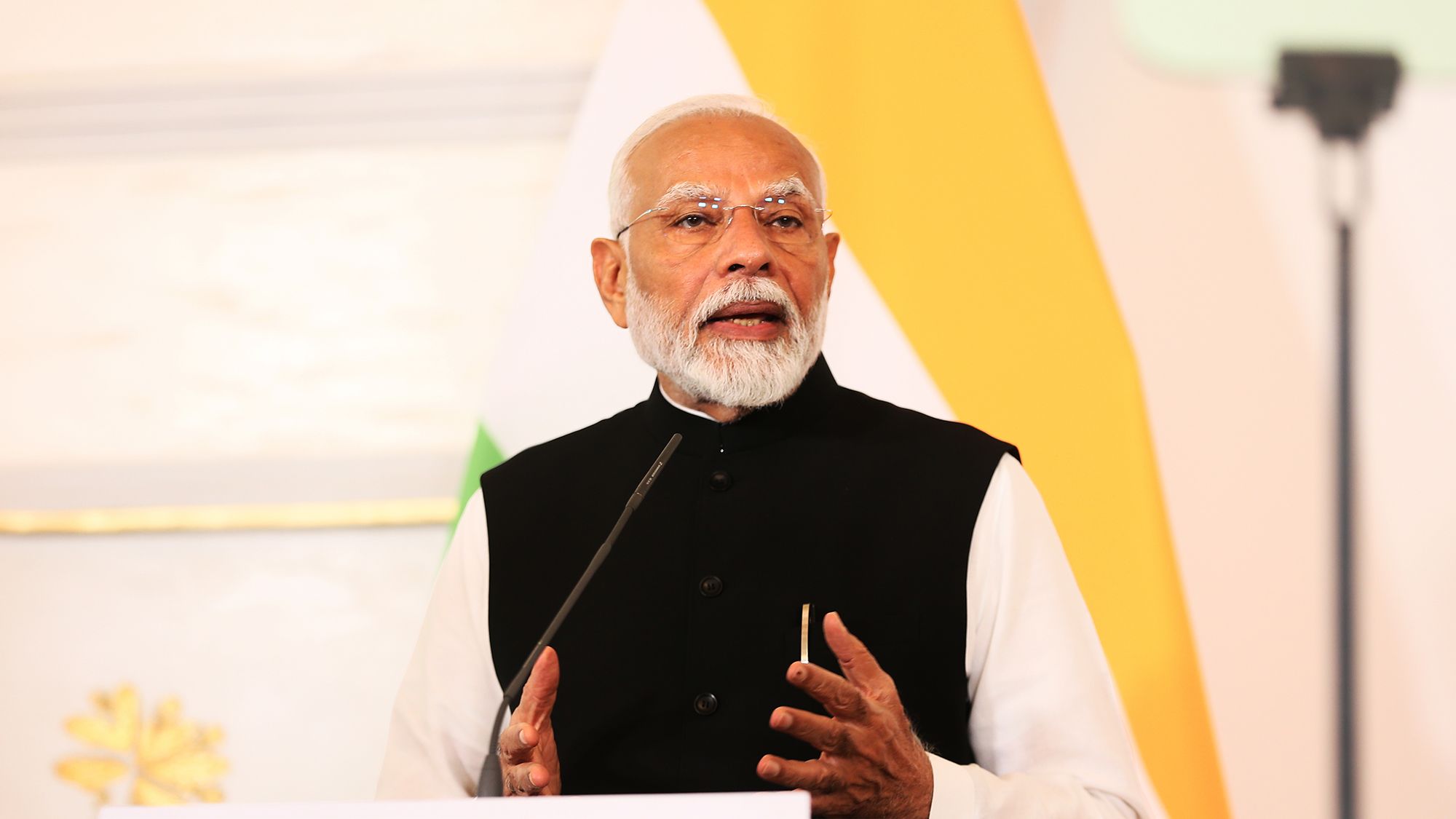 Cabinet approves Rs 10,000 Cr SME growth fund to boost manufacturing
