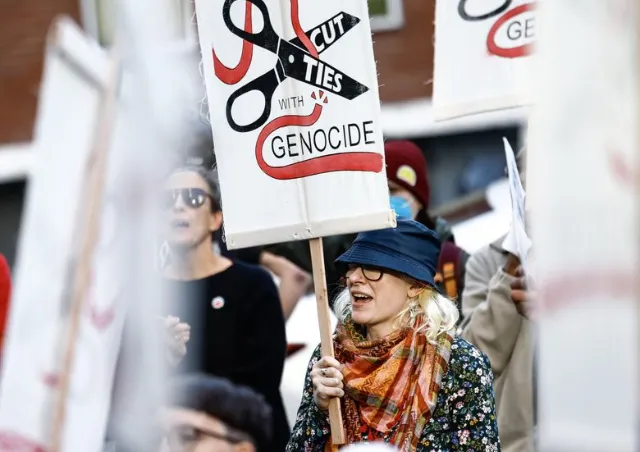 Seattle Protesters Press Washington to Divest $158 Million From Palantir Over Israel Ties