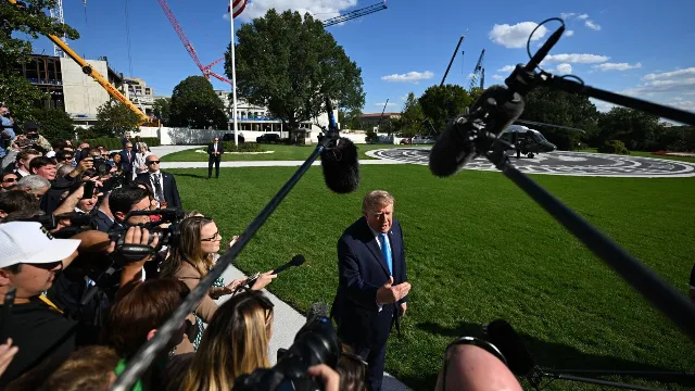White House Briefed Reporters on Trump Aide’s Call Logs, Driving 1 'Weaponization' Narrative