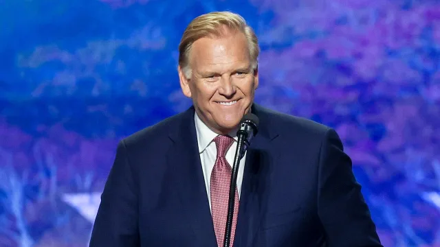 Mike Rogers Warns Michigan Voters Against El-Sayed, Citing 6 Million Doors Knocked
