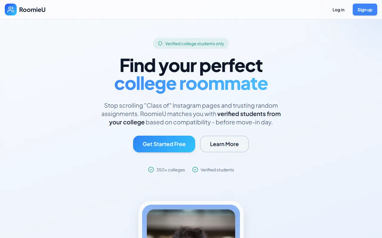 RoomieU website screenshot
